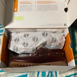 Timberland Men’s Dark Brown Leather Boat Shoes with Tan Lug Sole